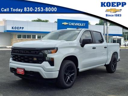 2025 Chevrolet Silverado La Vernia TX