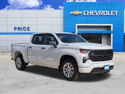 2026 Chevrolet Silverado Pleasanton TX