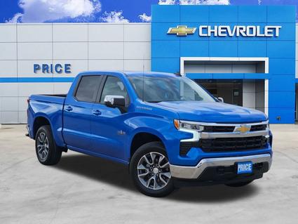 2025 Chevrolet Silverado Pleasanton TX