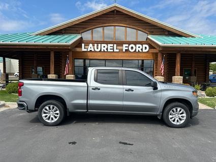 2023 Chevrolet Silverado Laurel MT