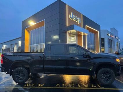 2022 Chevrolet Silverado Plymouth WI