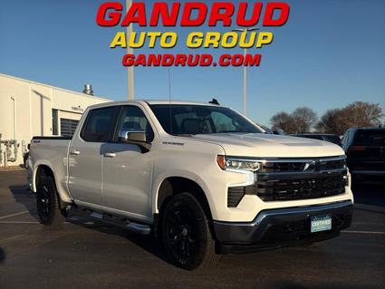 2024 Chevrolet Silverado Green Bay WI
