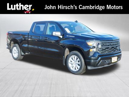2025 Chevrolet Silverado Cambridge MN