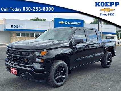 2025 Chevrolet Silverado La Vernia TX