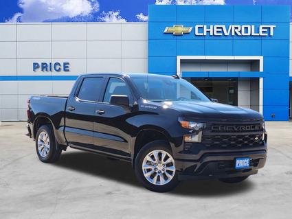 2026 Chevrolet Silverado Pleasanton TX