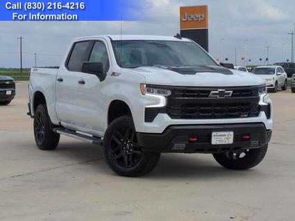 2026 Chevrolet Silverado Floresville TX