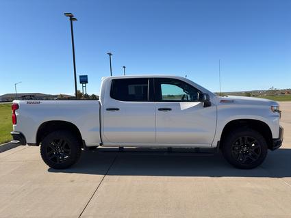 2022 Chevrolet Silverado Pierre SD
