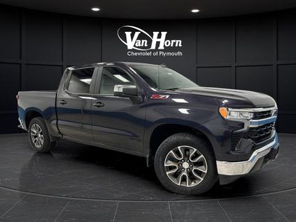 2022 Chevrolet Silverado Plymouth WI