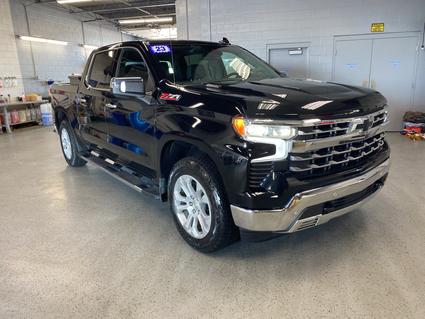 2023 Chevrolet Silverado Nappanee IN