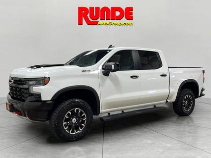 2024 Chevrolet Silverado Hazel Green WI