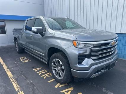 2023 Chevrolet Silverado Plymouth WI