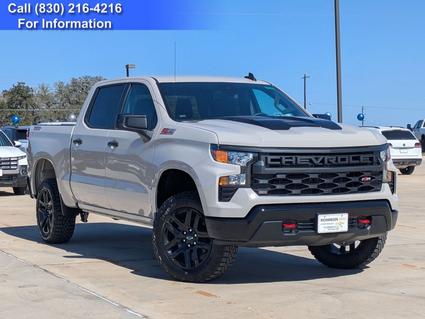 2026 Chevrolet Silverado Floresville TX