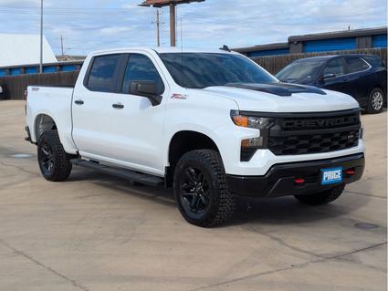 2026 Chevrolet Silverado Pleasanton TX