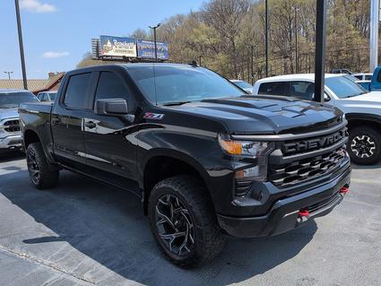 2025 Chevrolet Silverado Henderson KY