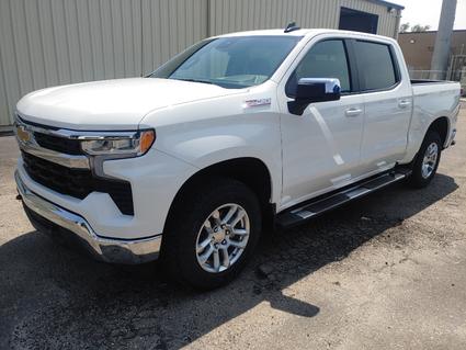2025 Chevrolet Silverado Scott City KS