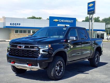2025 Chevrolet Silverado La Vernia TX