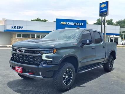 2025 Chevrolet Silverado La Vernia TX
