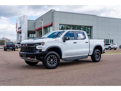 2025 Chevrolet Silverado Hernando MS