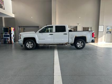2014 Chevrolet Silverado Manchester IA