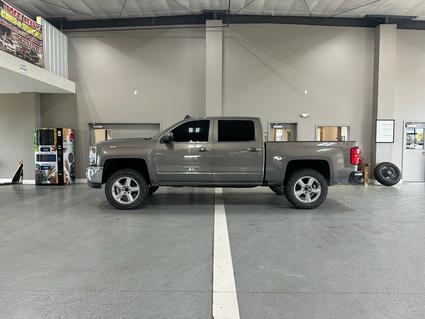 2017 Chevrolet Silverado Manchester IA