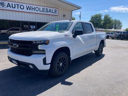 2021 Chevrolet Silverado Laurel  MT