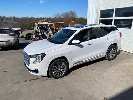 2023 GMC Terrain Hazel Green WI