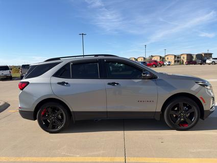 2024 Chevrolet Equinox Pierre SD