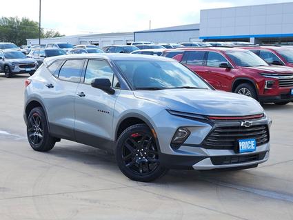 2025 Chevrolet Blazer Pleasanton TX
