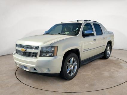 2013 Chevrolet Avalanche Grove OK