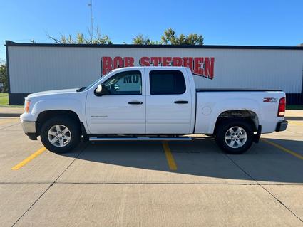 2011 GMC Sierra Manchester IA