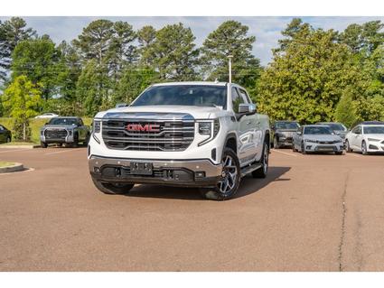 2024 GMC Sierra Hernando MS