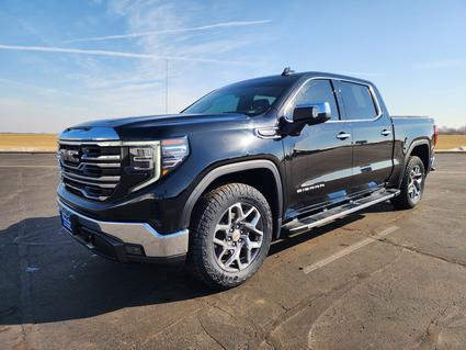 2023 GMC Sierra Watseka IL