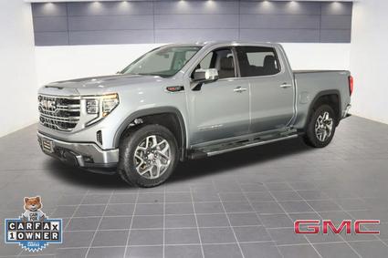 2023 GMC Sierra  