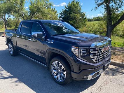 2025 GMC Sierra Carbondale IL