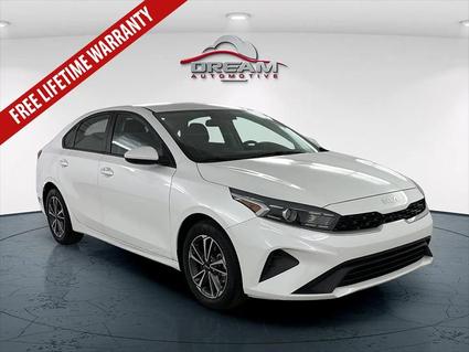 2023 Kia Forte Lawrence KS