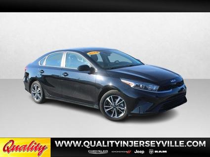 2024 Kia Forte Alton IL