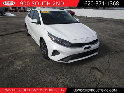 2024 Kia Forte Dodge City KS