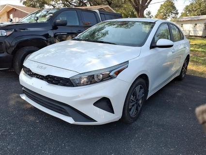 2023 Kia Forte La Vernia TX