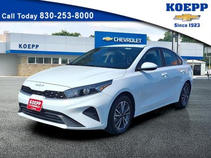 2023 Kia Forte La Vernia TX