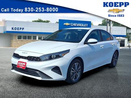 2023 Kia Forte La Vernia TX