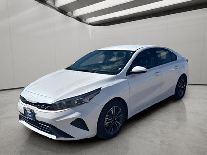 2023 Kia Forte Sterling CO