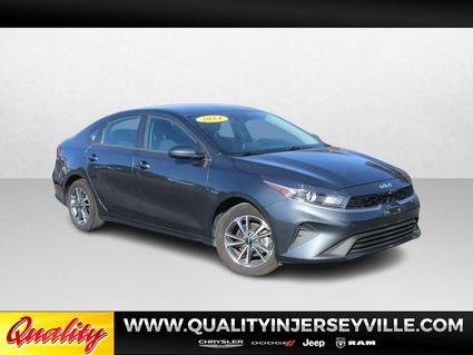 2024 Kia Forte Alton IL