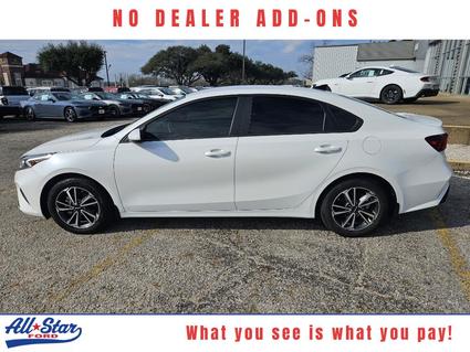 2022 Kia Forte Palestine TX