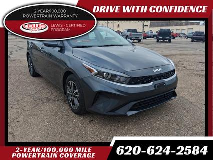 2024 Kia Forte Liberal KS