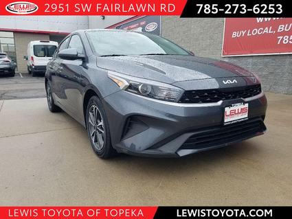 2024 Kia Forte Topeka KS