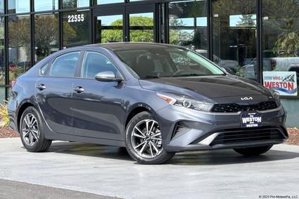 2023 Kia Forte Vero Beach FL