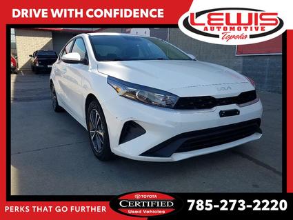 2024 Kia Forte Topeka KS