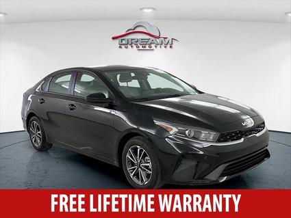 2023 Kia Forte Lawrence KS