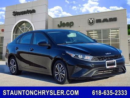 2023 Kia Forte Staunton IL