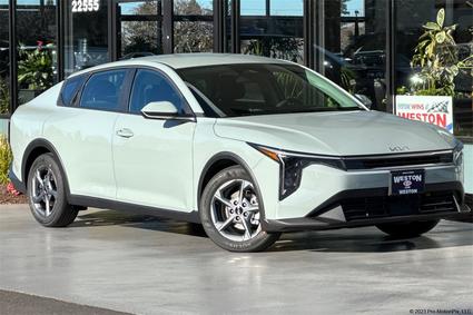 2025 Kia K4 Vero Beach FL